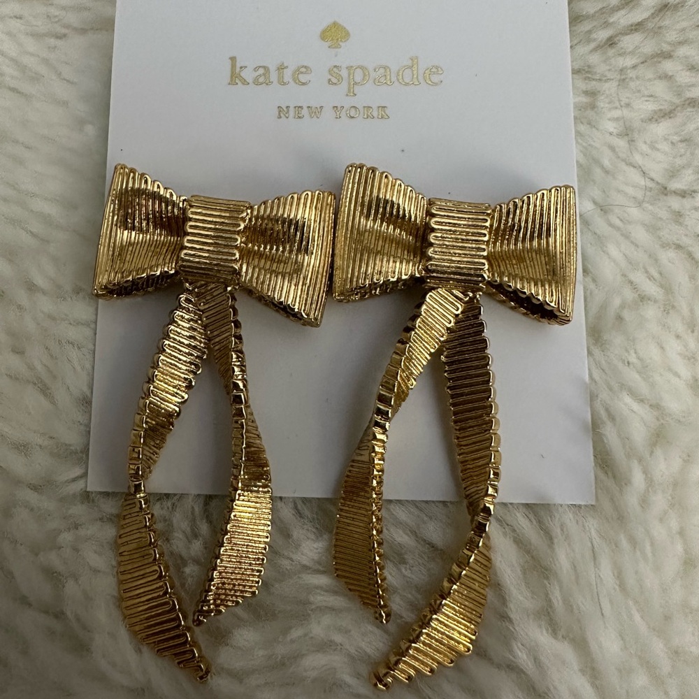 Kate Spade All Wrapped Up Gold Bow Earrings